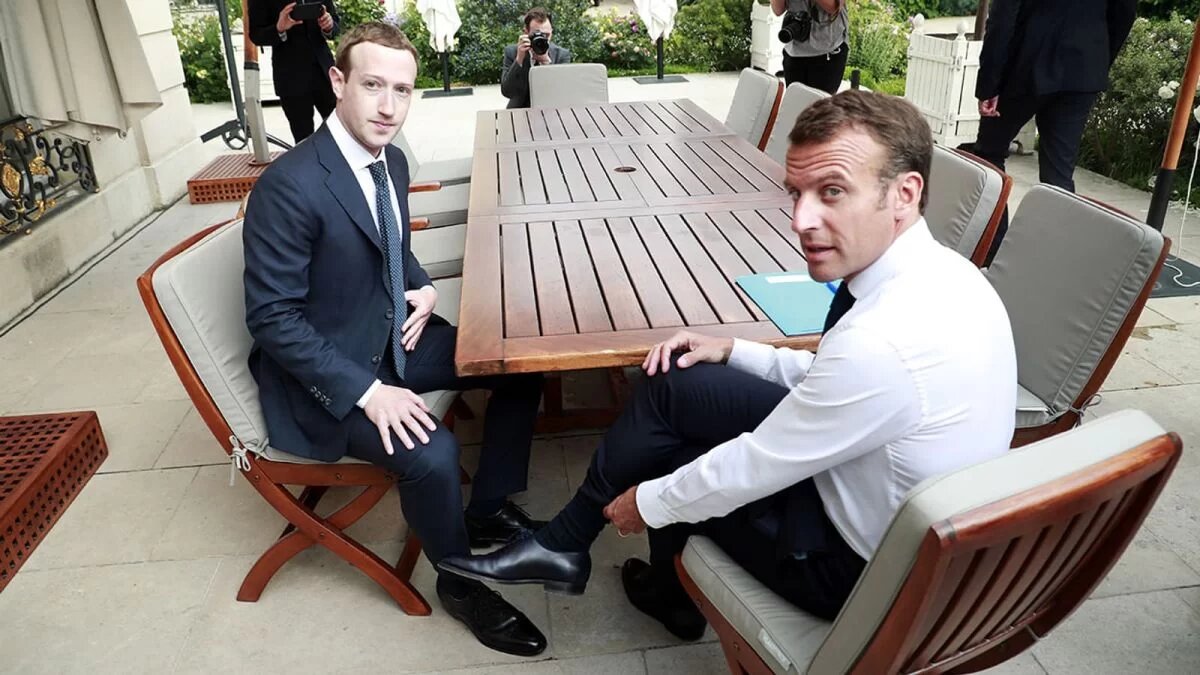 Emmanuel Macron: “There should be no anonymity on social networks.  People allow themselves to say the worst abjections, because they are hooded behind a nickname”